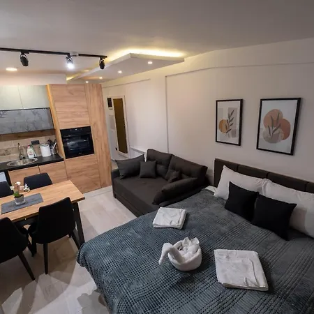 Milmari - N85 Apartament